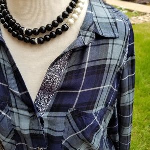 Ladies Rock and Republic long sleeve shirt